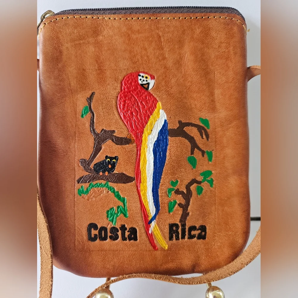 Leather Handmade Costa Rica Crossbody Bag - Picture 2 of 7